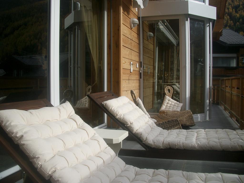 Chalet Sunshine サース フェー 部屋 写真